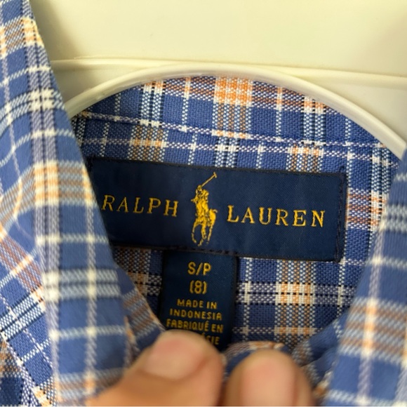Perfect condition! Boys Sz. 8 Ralph Lauren button- down collared shirt. - Picture 4 of 4